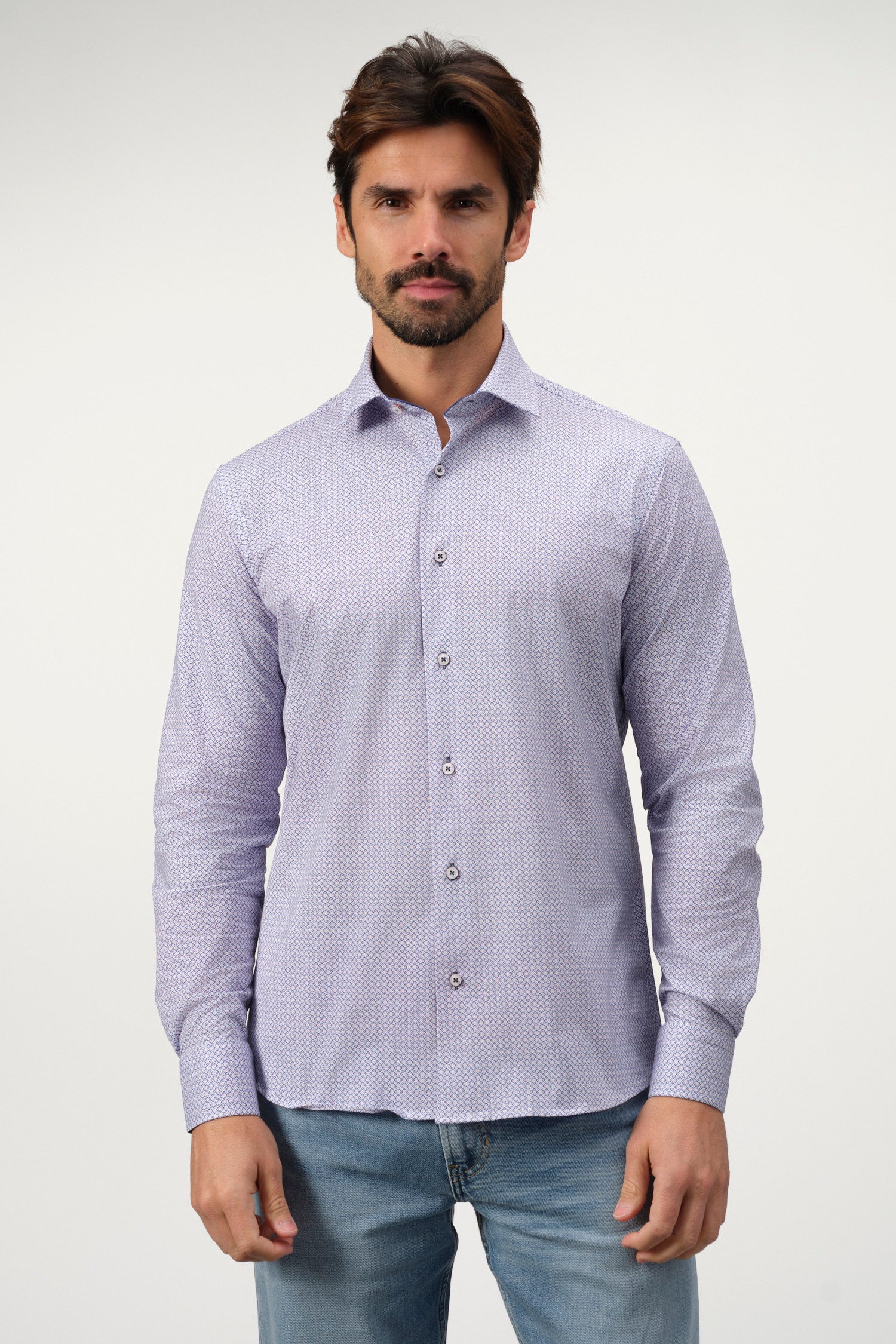Minimal Geometric Dynamic Shirt