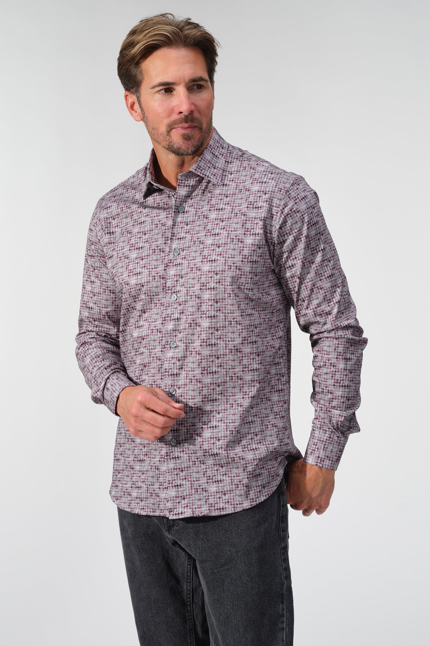 Vintage Print Dynamic Comfort Shirt