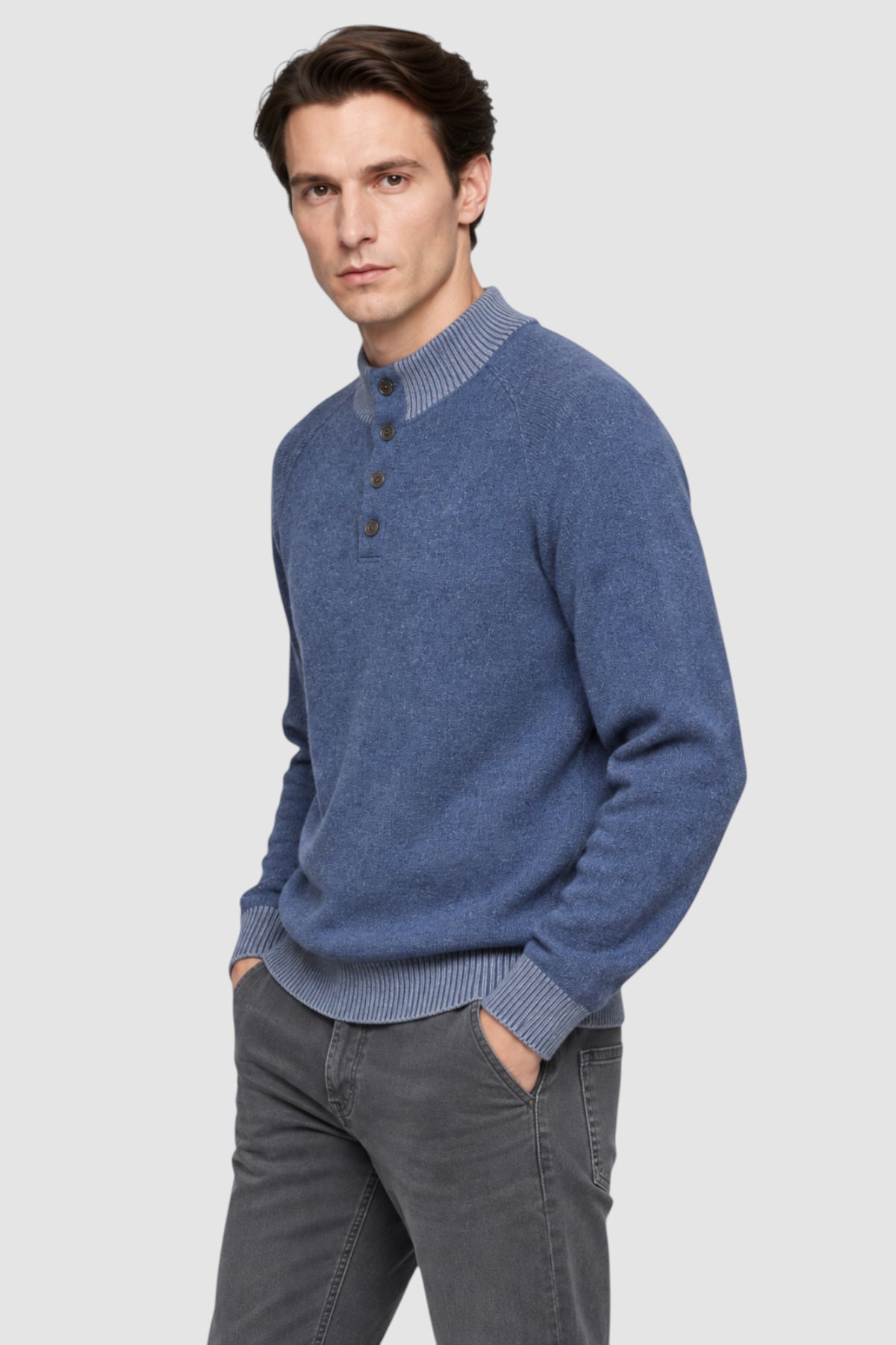 Tate Contrast-Trim Mock Neck Sweater