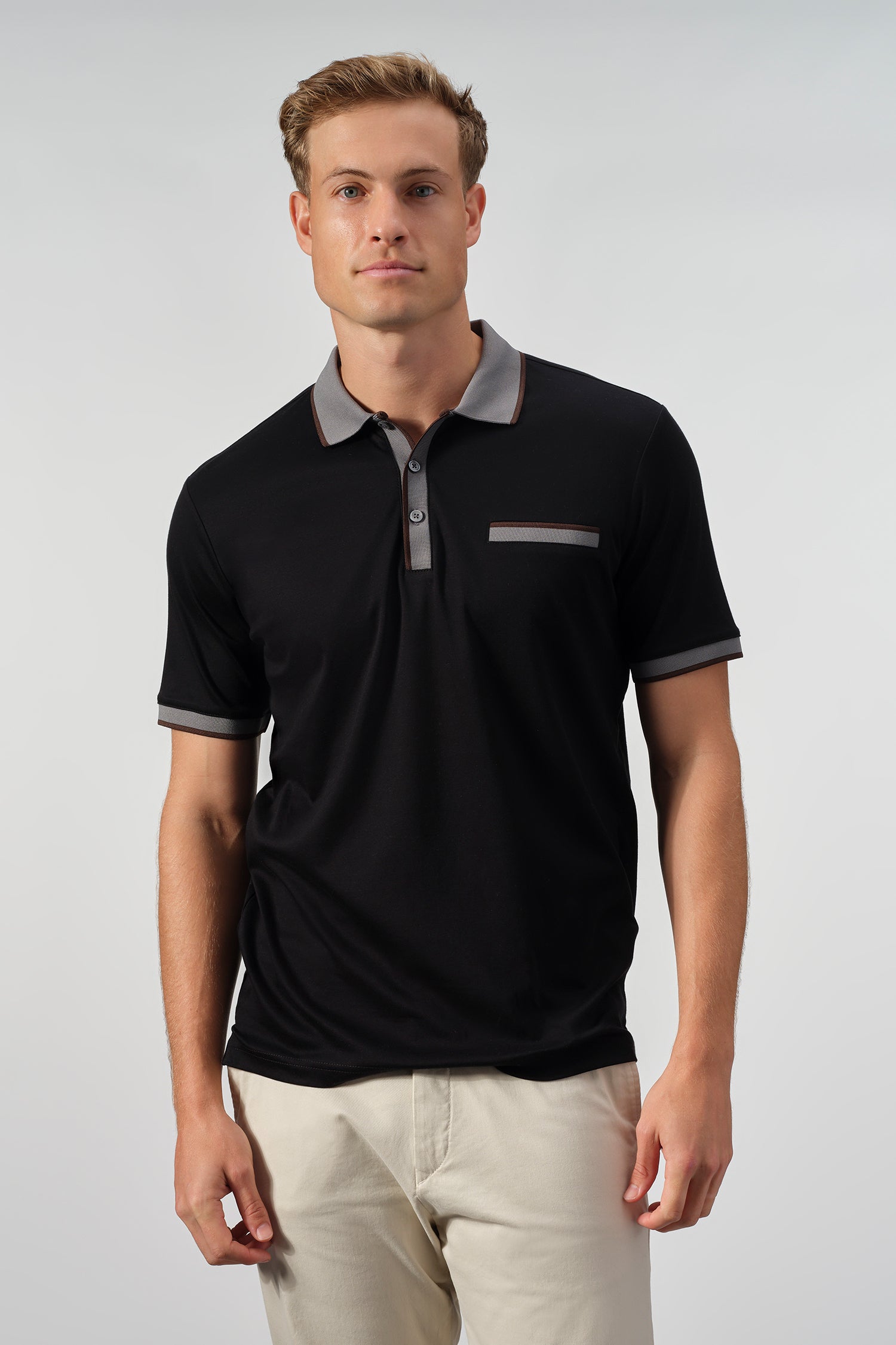 SetaTouch Polo with Contrast Details