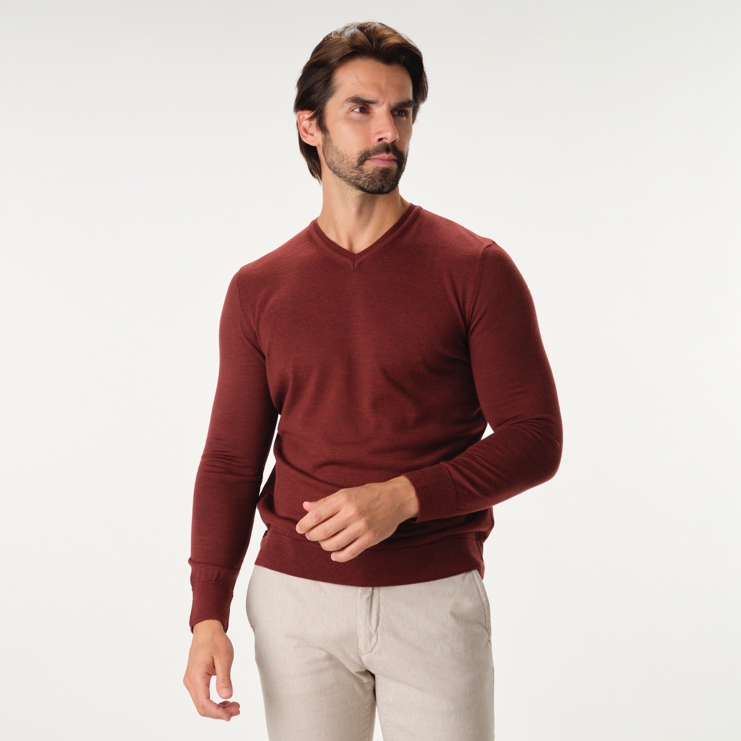 V-Neck Merino Sweater in Burgundy